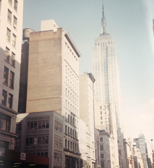 https://alexgerrick.com.au/wp-content/uploads/2022/12/NewYork-2000-2-600x655.jpg